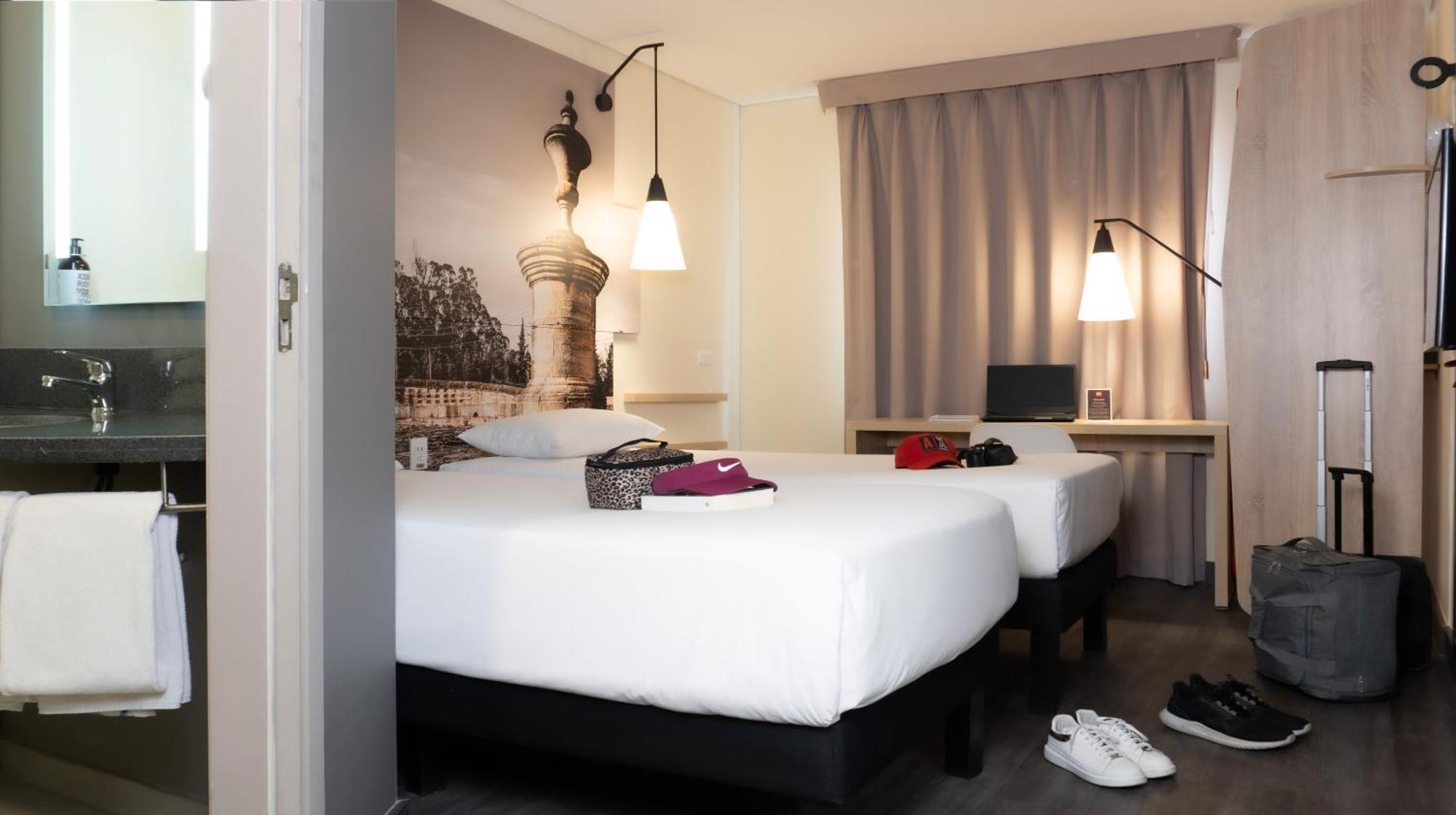 Ibis Chia Hotel Buitenkant foto